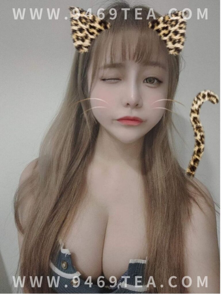 桃園付費約炮-葉子 160.46.E 價格$5000 波濤洶湧，可愛大奶妹來囉～