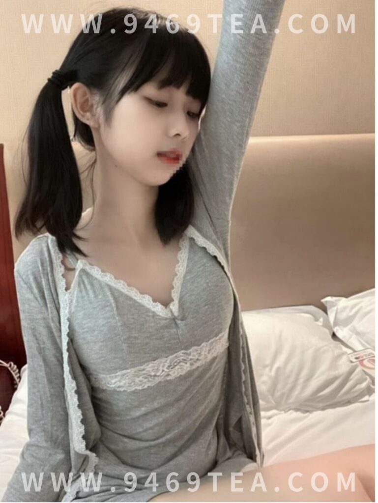 高雄外送茶照片-琪琪 158.42.B 價格 $6000 單純鄰家妞，女友感十足